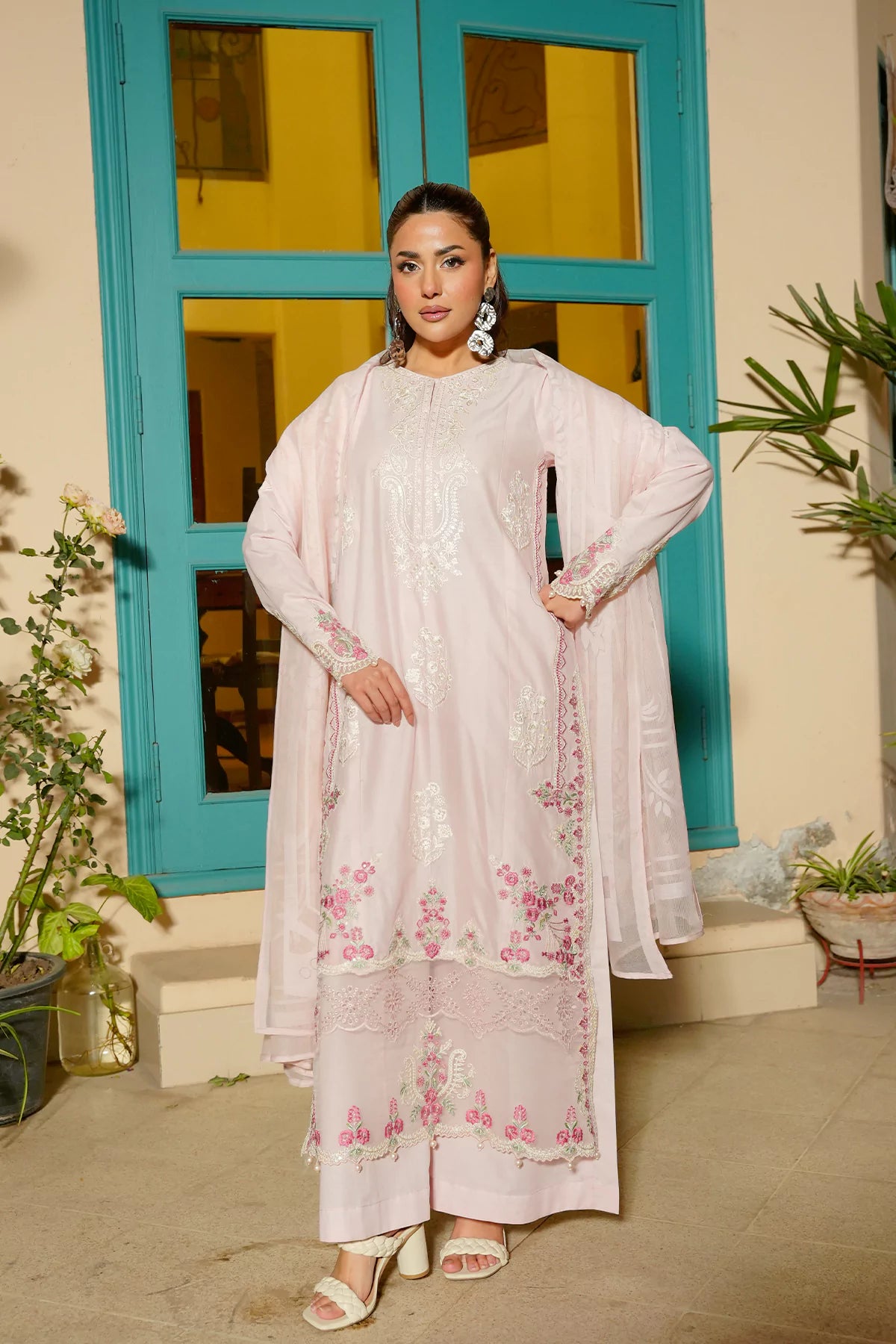 Rose Whisper Set – Soft Elegance