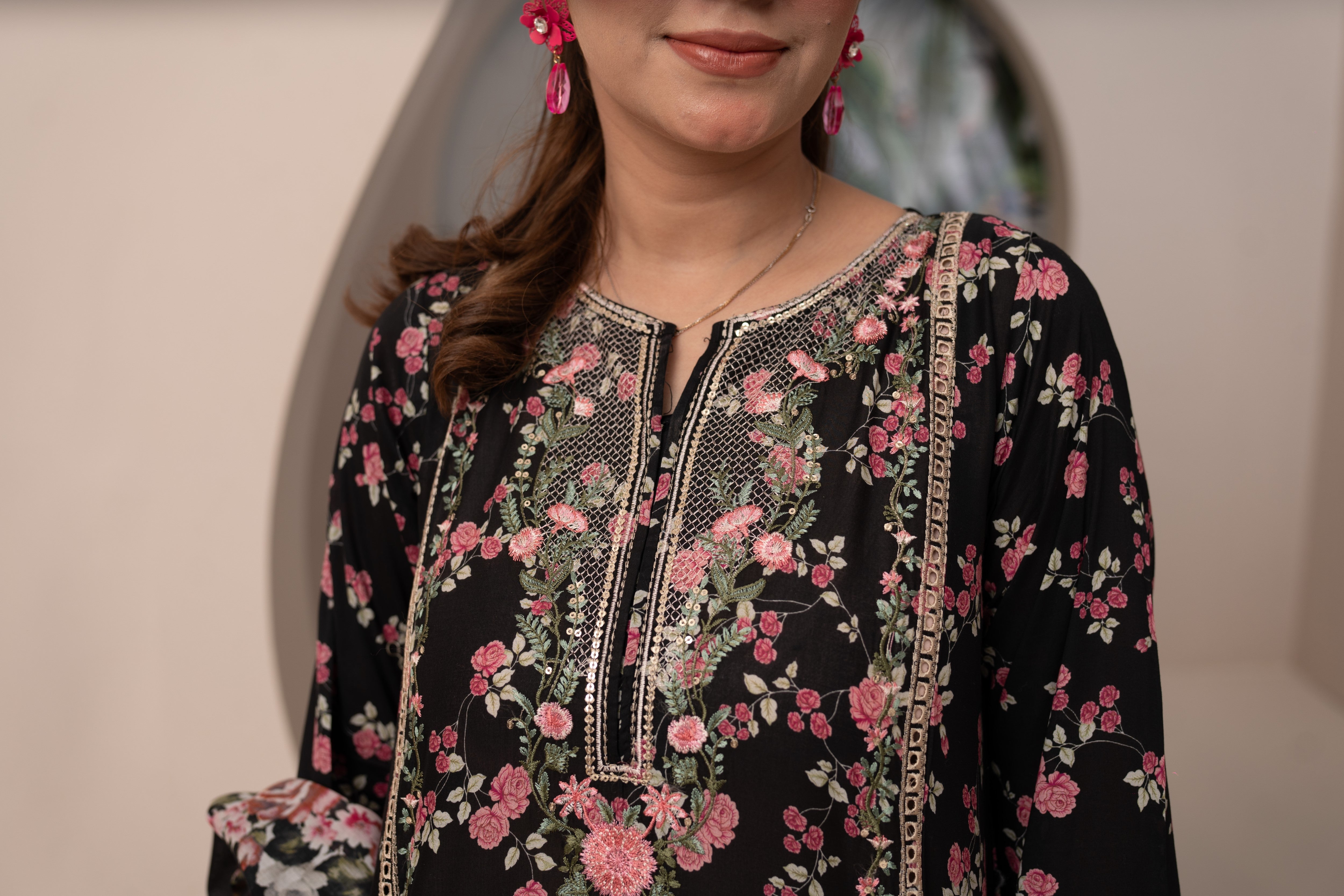 EMBROIDERED PRINTED LAWN 3PC SUIT