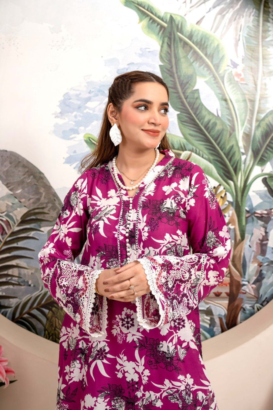 EMBROIDERED PRINTED LAWN 3PC SUIT