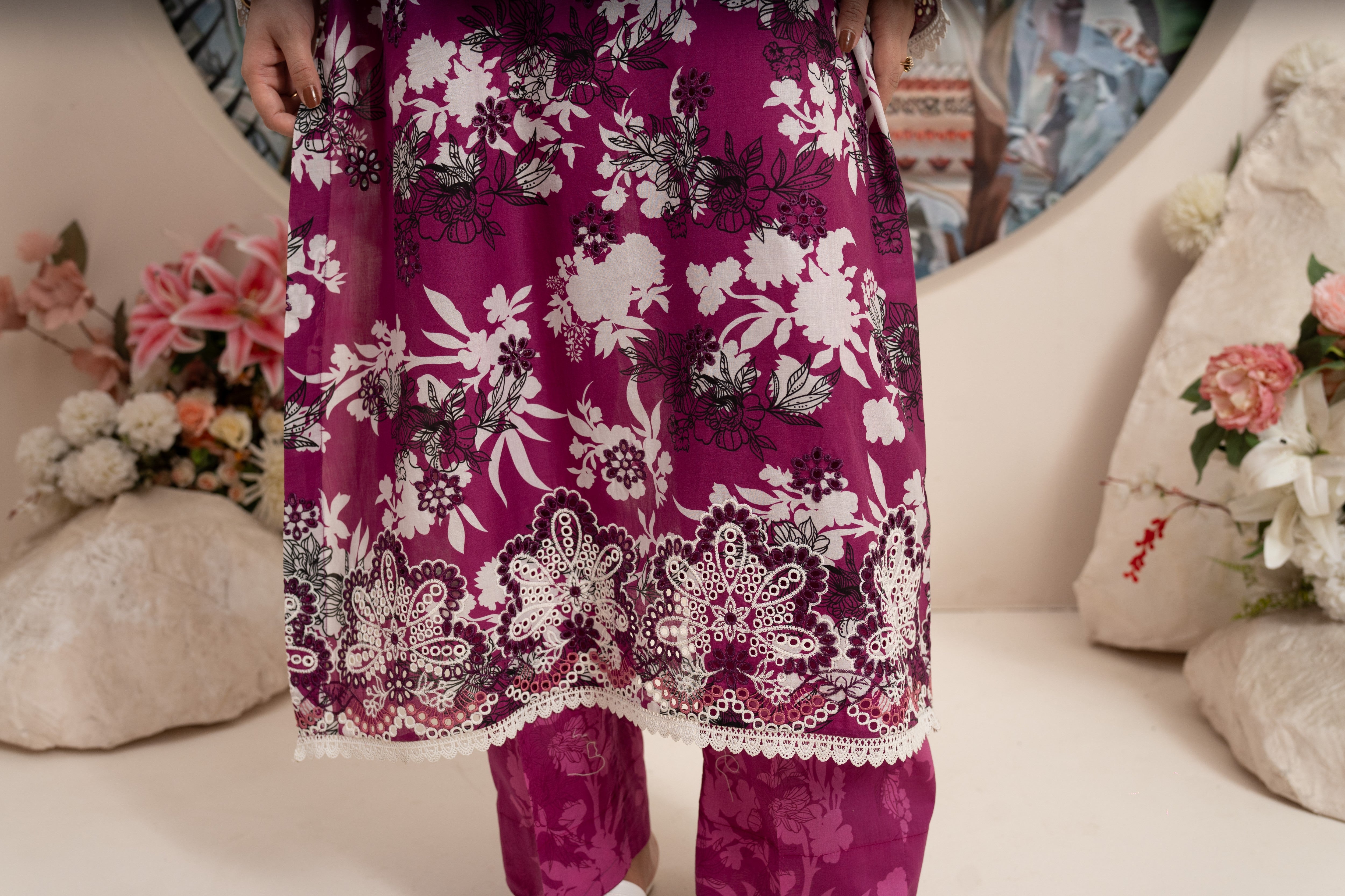 EMBROIDERED PRINTED LAWN 3PC SUIT